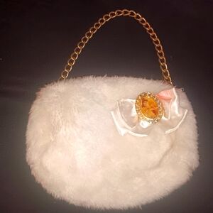 Girls small purse, white fur with chain handle